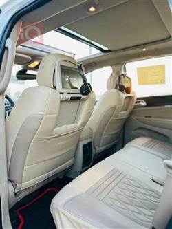 جیپ گراند شیرۆکی